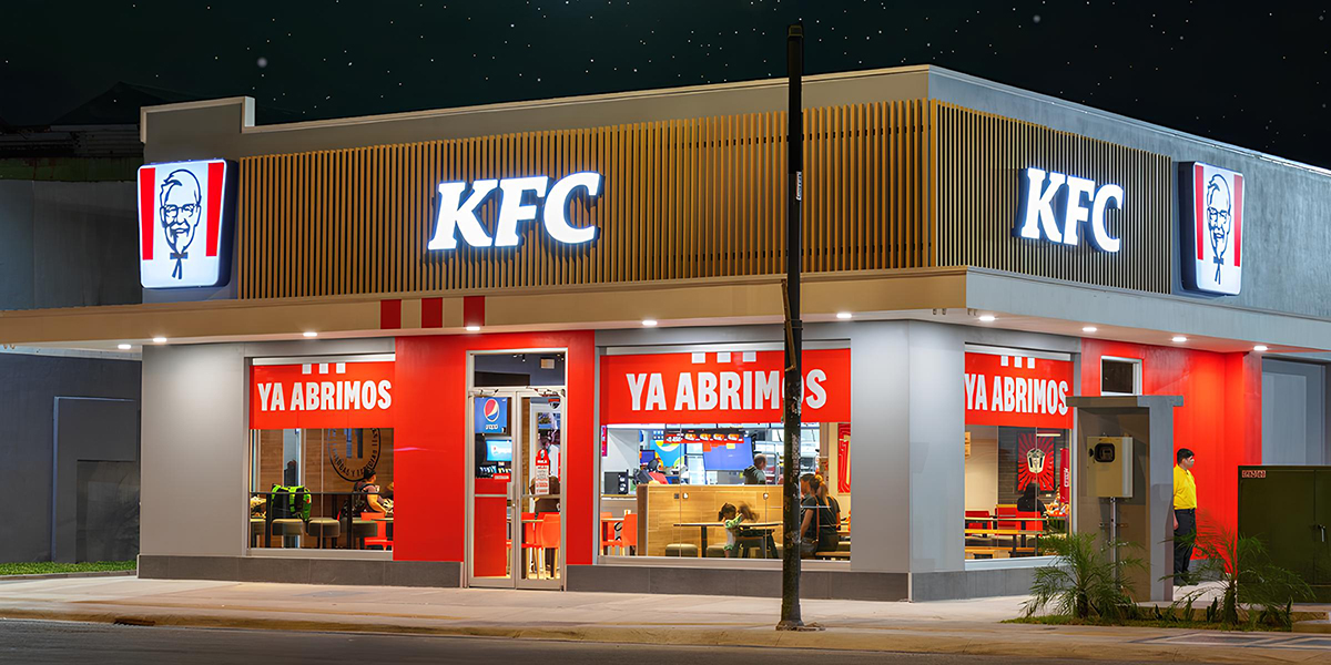 La combinación perfecta: Pollo frito y maratones de series